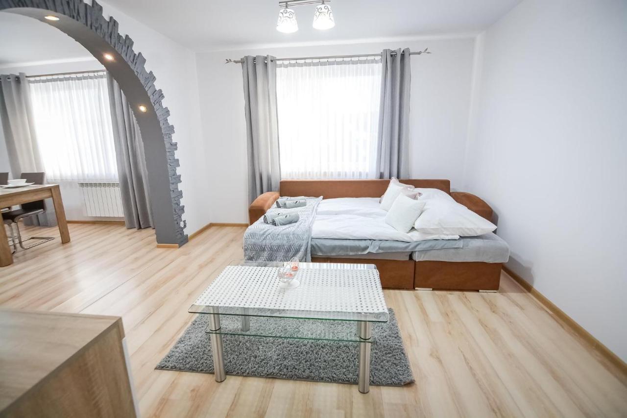 Apartamenty Przystanek Banska Banska Nizna Екстериор снимка